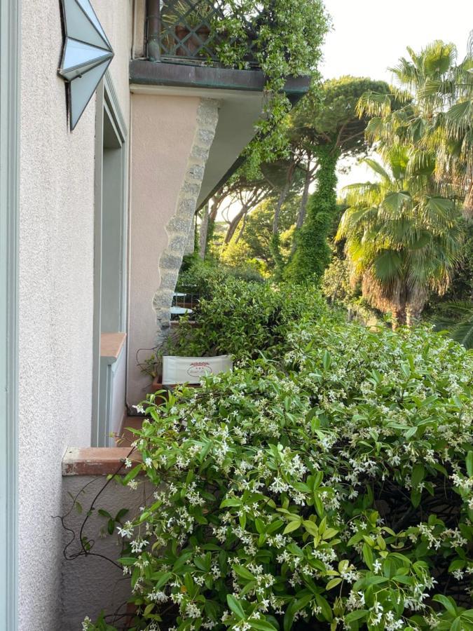 Hotel Mignon Forte dei Marmi Exteriör bild