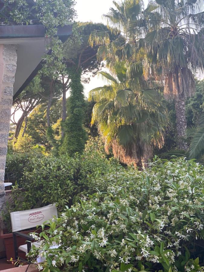 Hotel Mignon Forte dei Marmi Exteriör bild