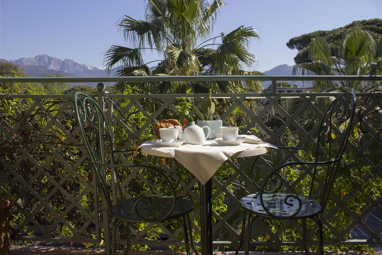 Hotel Mignon Forte dei Marmi Exteriör bild